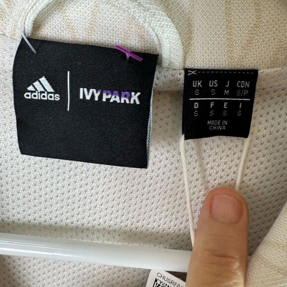 Adidas Ivy Park Beyoncé NWT Track Jacket Oversized Cream Size S - Picture 7 of 13